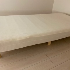【美品】脚付きマットレス家具 ベッド シングルベッド