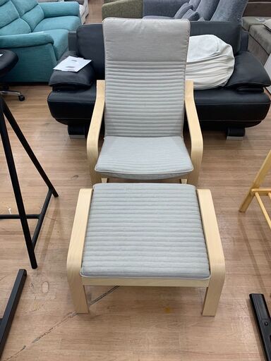 オットマン付き椅子 イケア ポエング POÄNG パーソナルチェア＆オットマン バーチ材突き板 クニーサ ライトベージュ 参考価格15,980円自社配送時代引き可※現金、クレジット、スマホ決済対応※