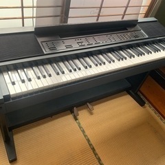 電子ピアノ YAMAHA　clavinova CVP-8 88鍵
