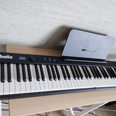決定　【美品】電子ピアノ 88鍵 折り畳み式　コードレスも可能