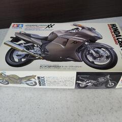 タミヤ 1/12 ホンダCBR1100XX　未組立 リサイクルシ...