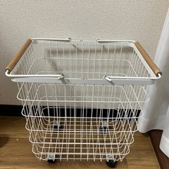 タワー洗濯かご