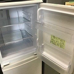 2020年製SHARP 冷蔵庫137L 2ドア Amazon.co.jp: シャープ SHARP 冷蔵庫 137L(幅48cm) つけかえどっちも