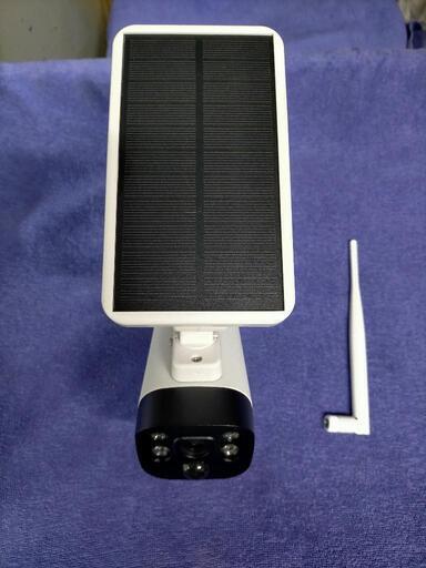 ★新品未使用★ ソーラー充電式 防犯監視カメラ