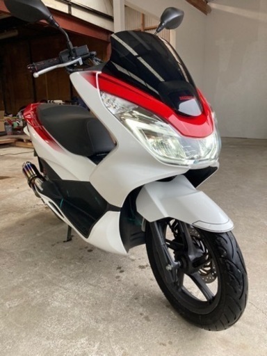 売約済み　ありがとうございました。PCX125 ホンダ　程度良好　綺麗　走行少ない7000キロ　ビームスマフラー