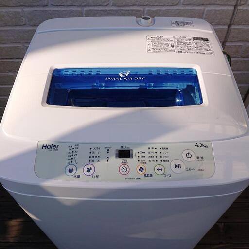 ハイアールJW-K42M\n\n全自動洗濯機　縦型 4.2kg  一人暮らしサイズ