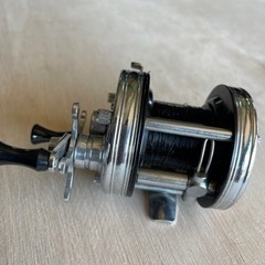 アブガルシア　2500C  リール　バス