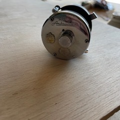 アブガルシア　2500C  リール　バス