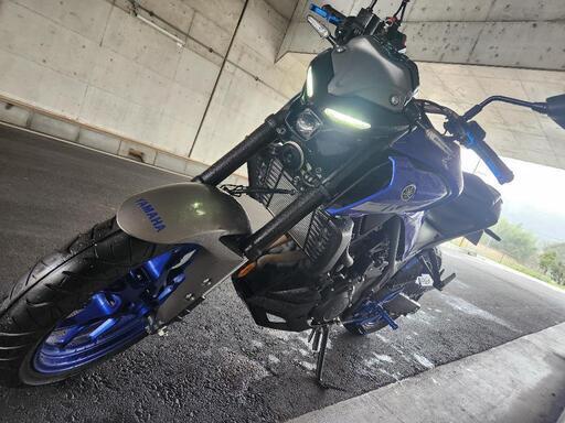 (商談中)YAMAHA カスタム済みMT-25 2020年モデル