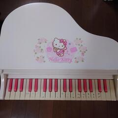 HELLO KITTYおもちゃのピアノ