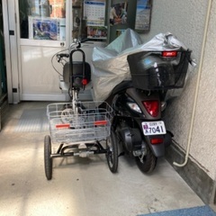 止まっても座ったまま倒れない自転車