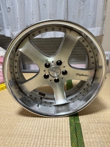 19インチホイール トラフィックスターリバーサイド トラフィックスター