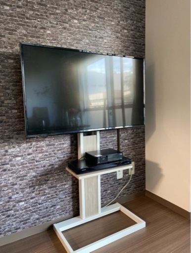 【美品】　壁寄せ　テレビスタンド　定価22,000円