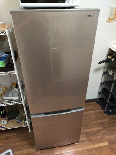 冷蔵庫 　179L　2021年製