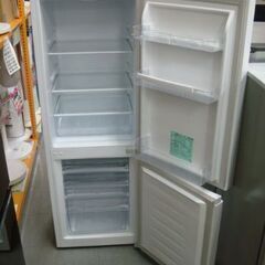 【店頭受け渡し】　ハイセンス　冷凍冷蔵庫　HR-D1701W　175L　2022年製　中古品　￥21,780