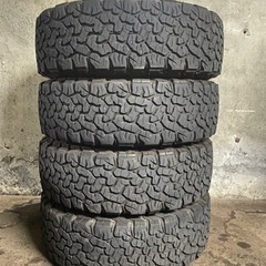 900GLOBAL  GEAR SSS  ギアトリプルエス15P-BFグッドリッチ　215/65R16 21年製　ハイエース　など　　