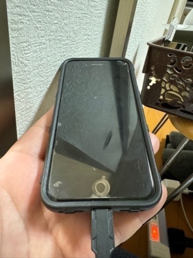 iPhone se 第2世代　128gb
