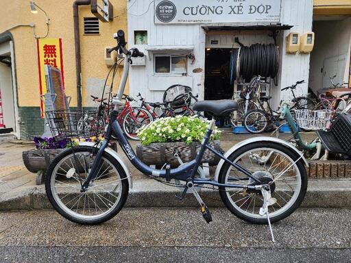 折りたたみ自転車　２０インチ　６変速　カゴ　ライト　付き　配達可能