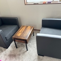 最終値下げ！カッシーナ　ソファ　二脚　イス　単品販売も可能　　