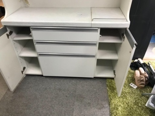 食器棚 キッチンボード ホワイト 幅130 ルームズ 頑丈 高級 コンセント4口