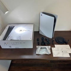 使用回数10回程度】PlayStation5 825GBディスクドライブ搭載 外箱付き 