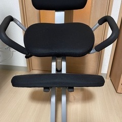 椅子(姿勢矯正)