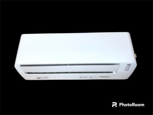 美品❗️TAGlabel by amadana AT-HA2212-W ルームエアコン　ホワイト　2021年製/6畳くらい　ハイセンス