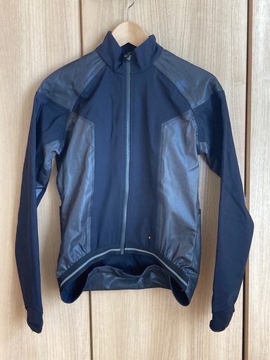 isadore ハードシェルジャケット新品同様品