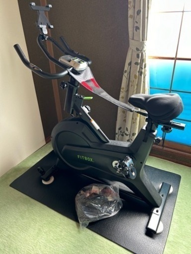 フィットボックス