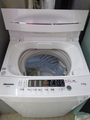 Hisense　２０２２年　５．５K