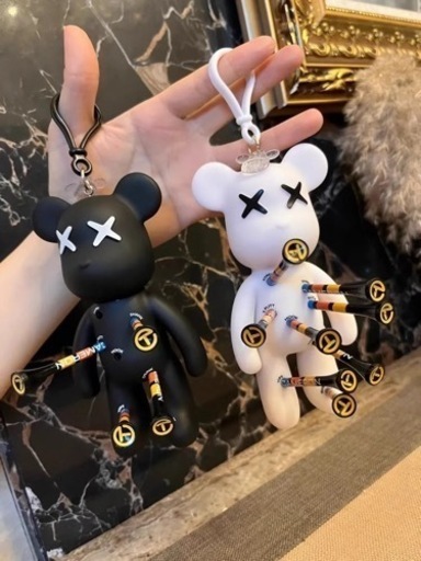 ベアブリック、POPOBEゴルフ　BE@R ティーホルダー、GOLFティー収納 アクセサリー、チャーム　ティーホルダー　バッグチャーム