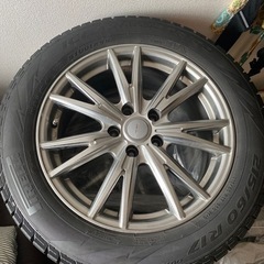 【取引中です】スタッドレスタイヤ　215/60 R17