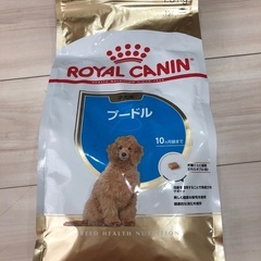 ROYAL CANIN(ﾛｲﾔﾙｶﾅﾝ) プードル　子犬用　1.5kg