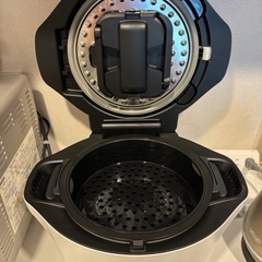 ヘルシオホットクック　KN-HW24G-W 2.4L