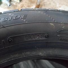 ダンロップ　夏タイヤ　2023年製　215/55R17　4本　中古