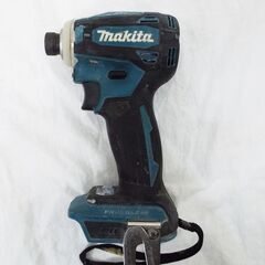 makita マキタ 充電式インパクトドライバー TD172D 充電器・バッテリー２個付き 【動作確認済】☆質屋・リサイクルマート宇部店☆