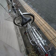 美品☆【日本製】Kon\'s Labo[コンズラボ]27吋 シティーサイクル 内装3段/LEDオート/ホワイト