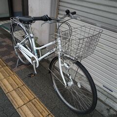 美品☆【日本製】Kon\'s Labo[コンズラボ]27吋 シティーサイクル 内装3段/LEDオート/ホワイト