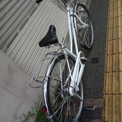 美品☆【日本製】Kon\'s Labo[コンズラボ]27吋 シティーサイクル 内装3段/LEDオート/ホワイト