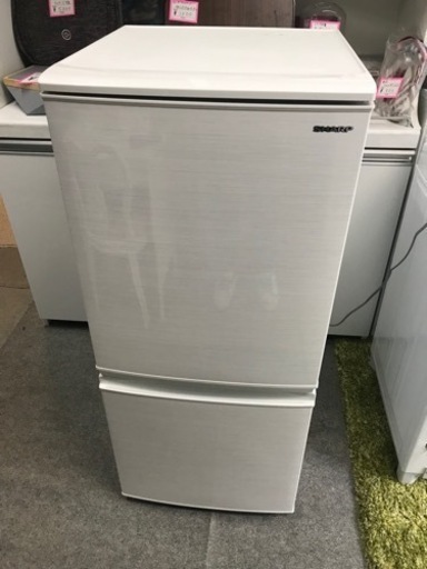 激安！SHARP2019年製　137L ノンフロン冷凍冷蔵庫　どっちもドア