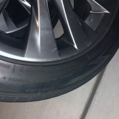 18インチホイール　235/50ZR18   