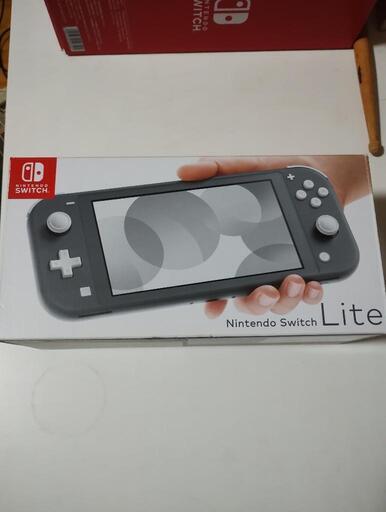 取引中】ニンテンドー スイッチライト - ニンテンドーDS,3DS