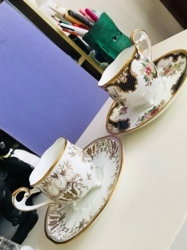ナルミ　3足　カップ\u0026ソーサー　2客セット