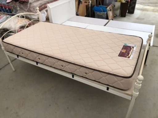 TOKYO BED 姫系シングルベッド＋スウェインポケット コイルマットレスのセット