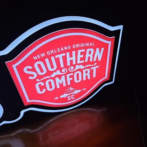 サザンカムフォートLED電飾看板