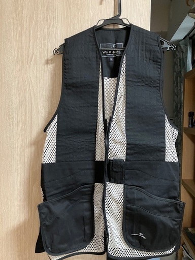 終了　射撃用ベスト　美品　中古