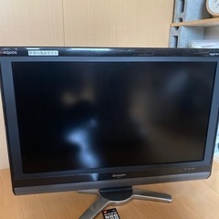 テレビ　AQUAS 32V 2010年製