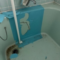 お風呂の割れの修理
