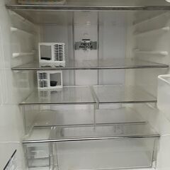 日立製4ドア冷蔵庫