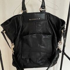 Givenchy　メンズトート